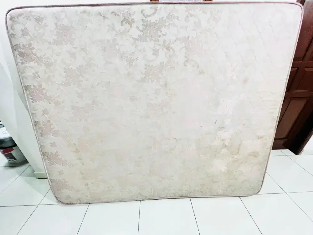 Spring Bed 180 x 200 Kasur