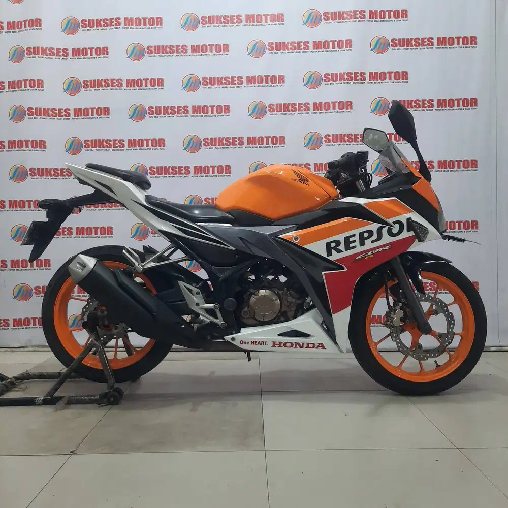 CBR 150R 2018 CASH KREDIT CC PAYLATER BISA [SUKSES MOTOR]