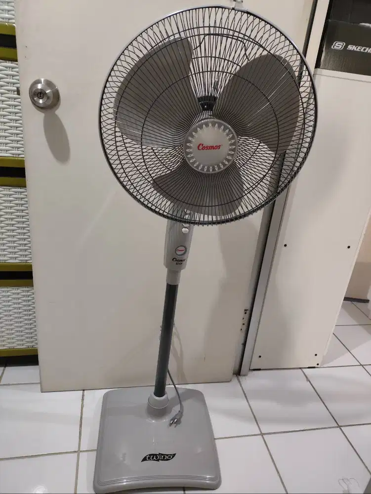 Kipas Angin Cosmos Stand Fan 2 in 1 16 inch - Kipas Angin Meja Berdiri