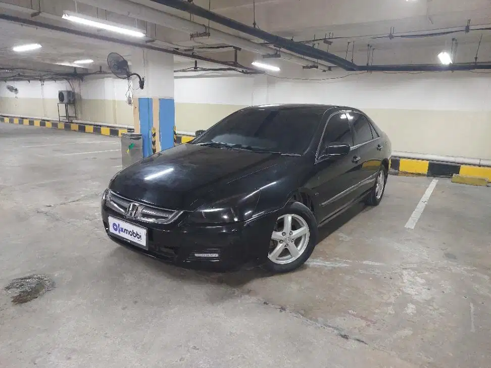 LOW DP Honda Accord 2.4 VTi Bensin-MT 2004 PET