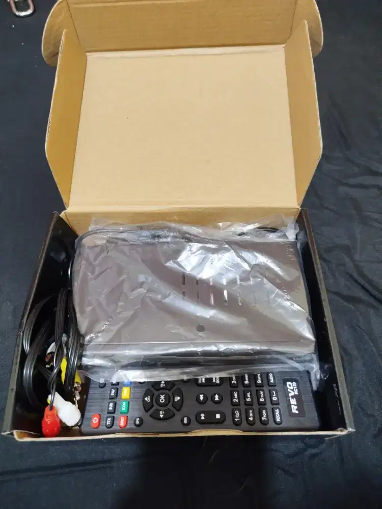 Stb Goldsat Revo Free Kabel HDMI