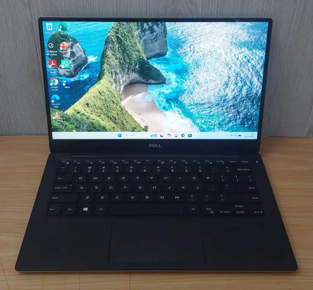 DELL XPS 13-9360 CORE i5-7200U|8GB|128GB|13FHD TOUCH|WIN11