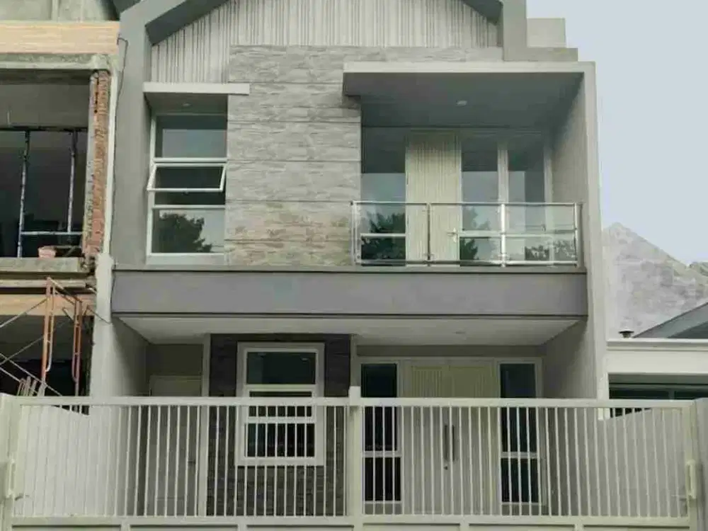 DIJUAL RUMAH (BARU GRESS) MODERN MINIMALIS, 0 JALAN KEMBAR MANYAR TIRTOYOSO
