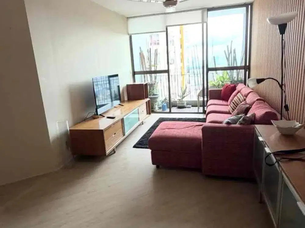 DI SEWAKAN TAMAN RASUNA 2 BED ROOM FURNISHED BAGUS