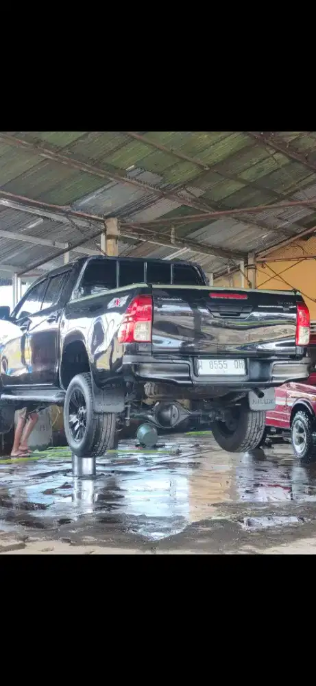 Hilux G manual 4x4 istimewa