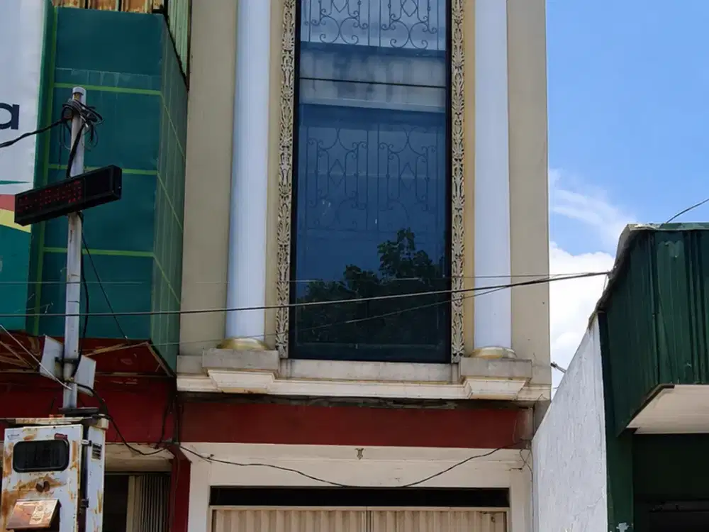 ruko strategis raya manyar area kebun bibit