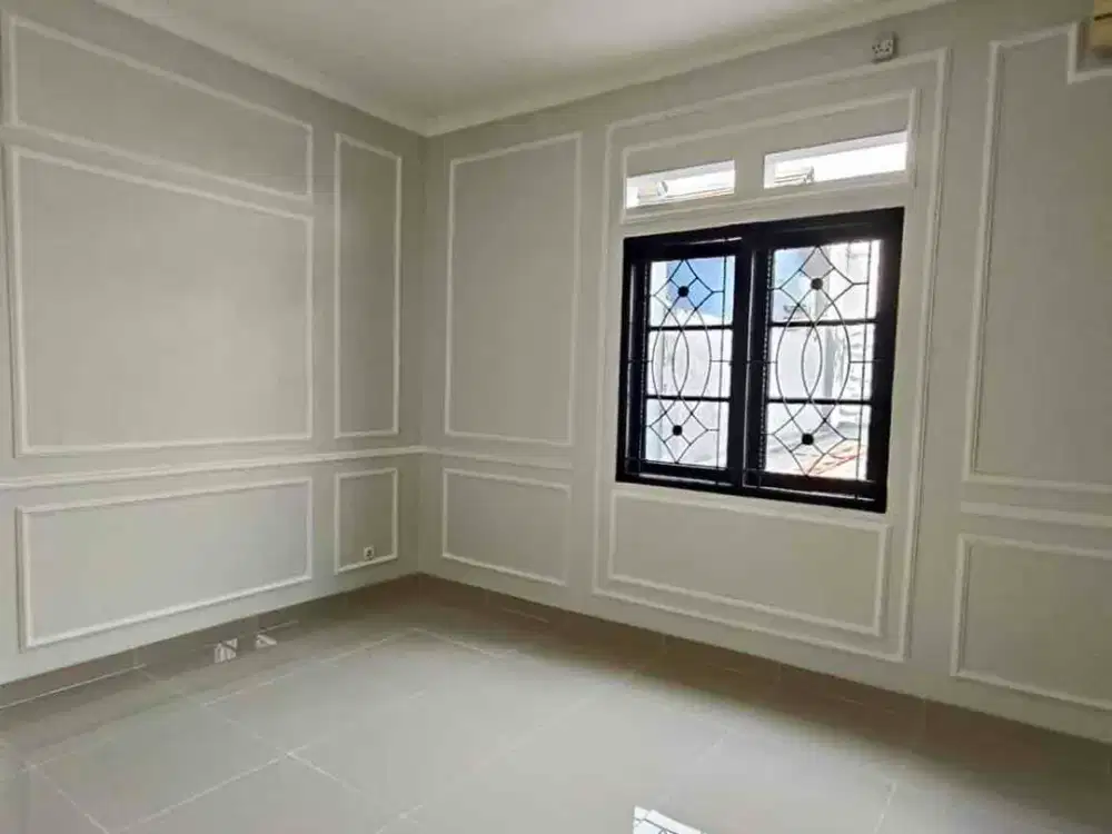 Dijual Cepat Rumah De Latinos BSD Serpong | Renovasi Baru Siap Huni SHM