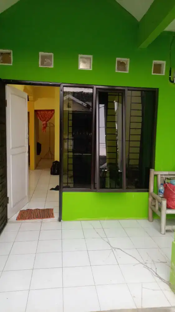 Di sewakan rumah griya sepong asri cisauk