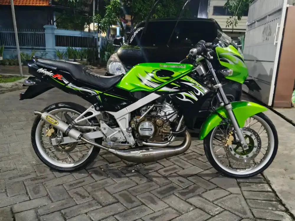 Ninja R hijau 2012