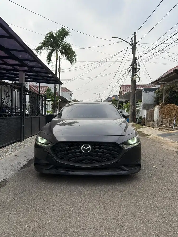 Mazda 3 sedan 2019