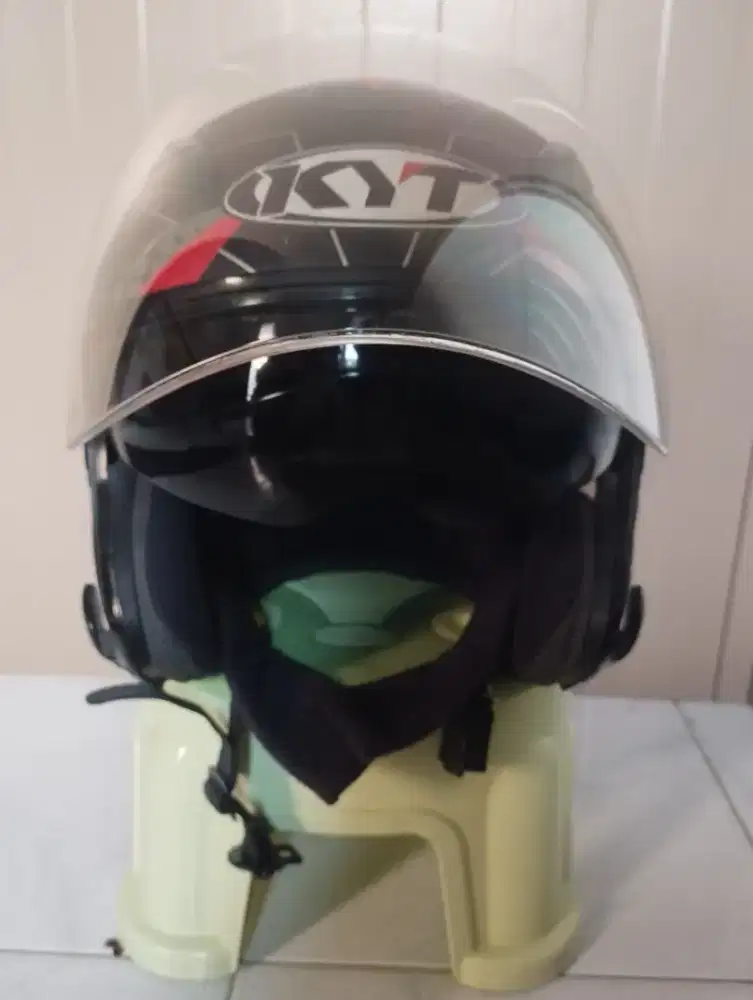 Helm KYT galaxy flat r motif seperti baru mulus
