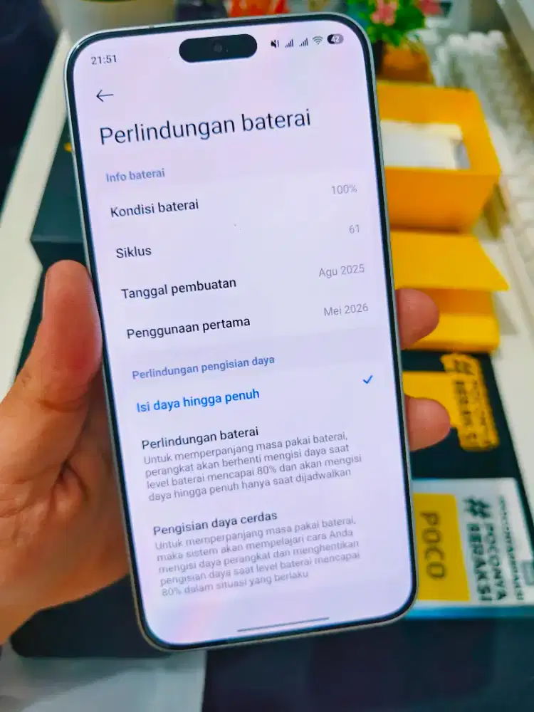 Poco F7 Ram 12/512 Gb White Fullset Pemakaian 1 bulan Like New BH 100%