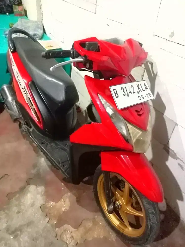 HONDA BEAT 2013
SURAT LENGKAP OK
STATER HIDUP OK
MESIN SEHAT OK