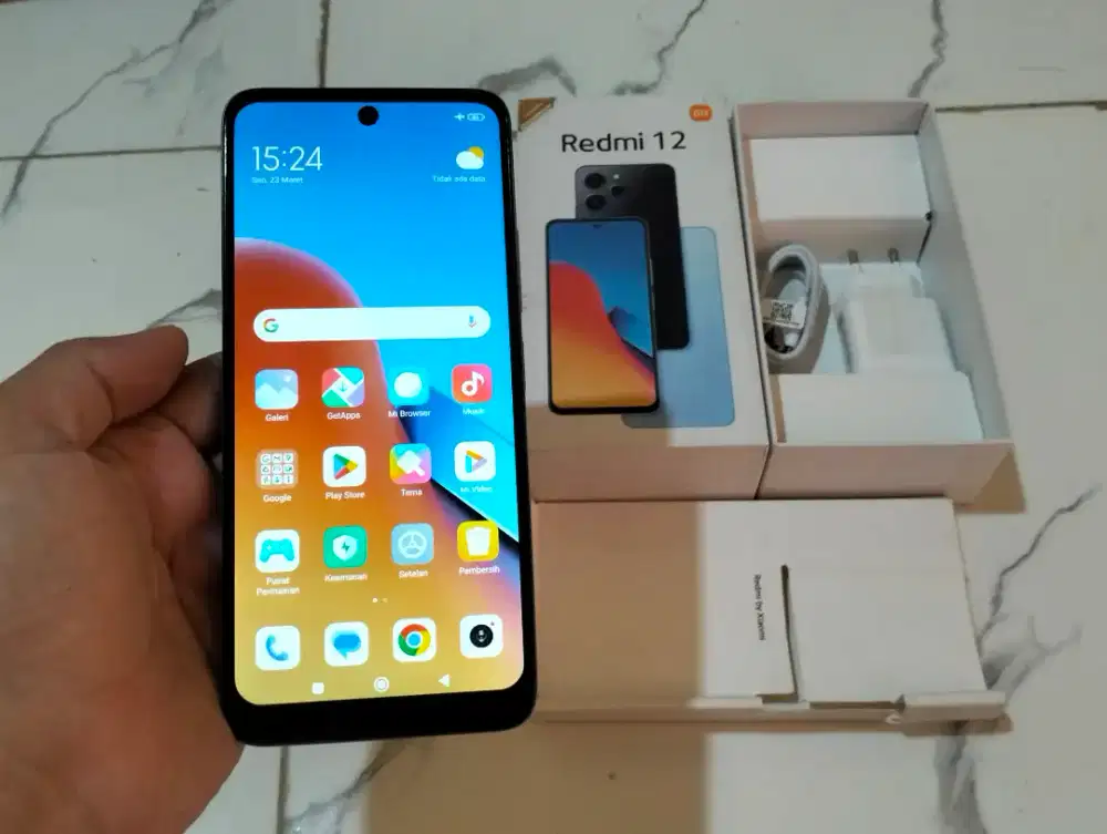 BUTUH UANG XIAOMI REDMI 12 Ram 8GB / 256GB 6.79in Finger 50MP 5000Mah