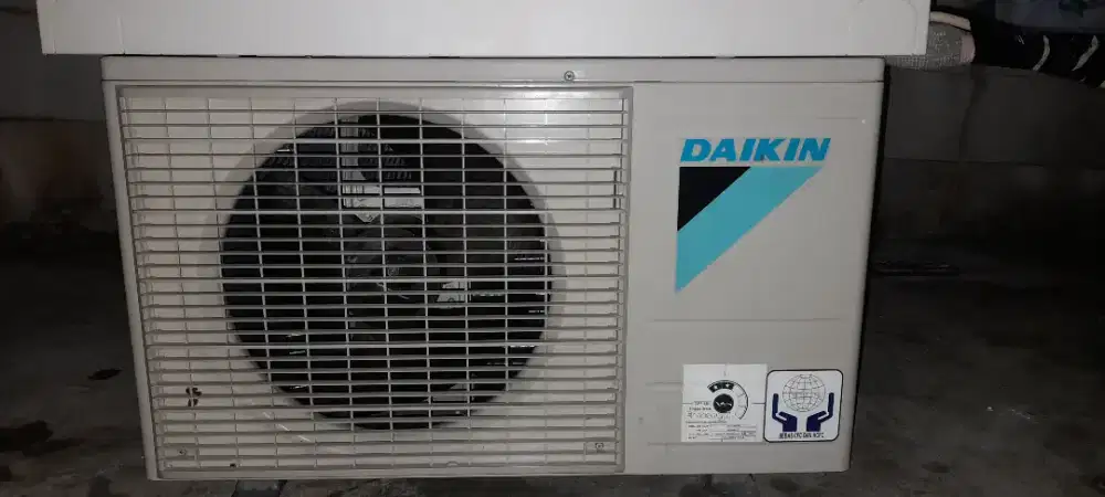 Merk Daikin 1Pk masih mulus dinginya joss