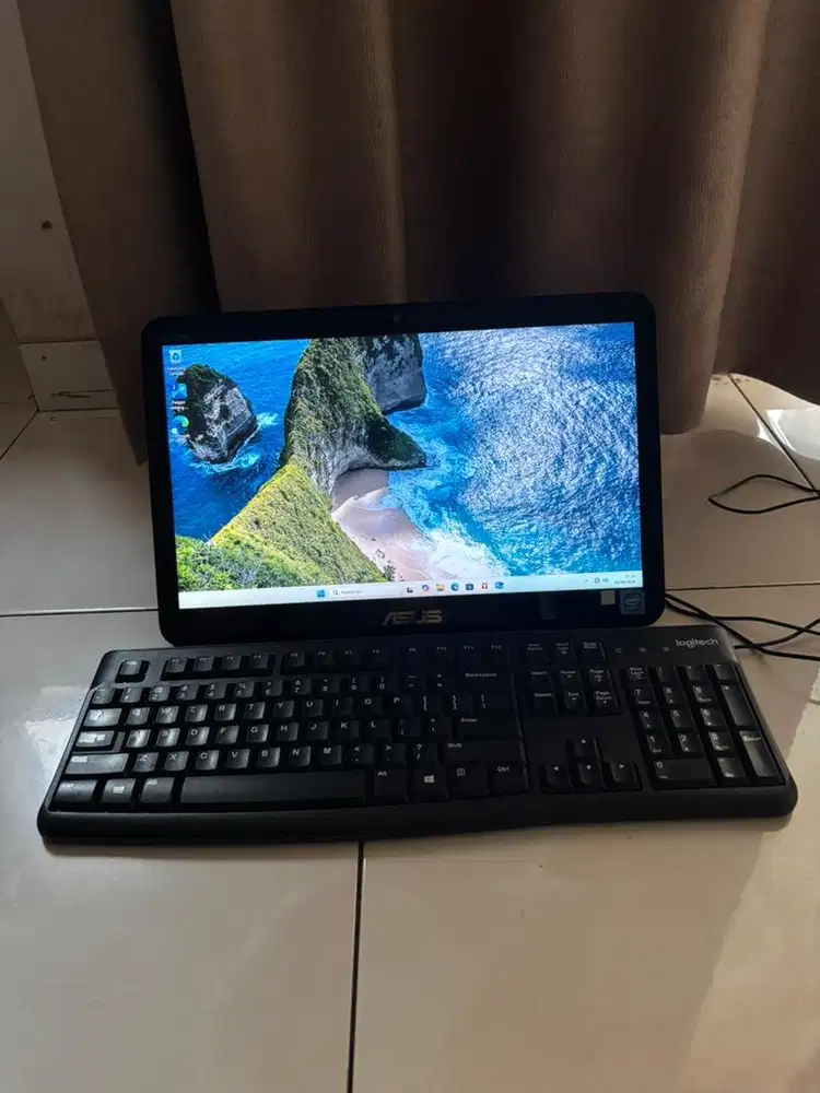 AIO ASUS PRO V161GAT 15.6″ TouchScreen