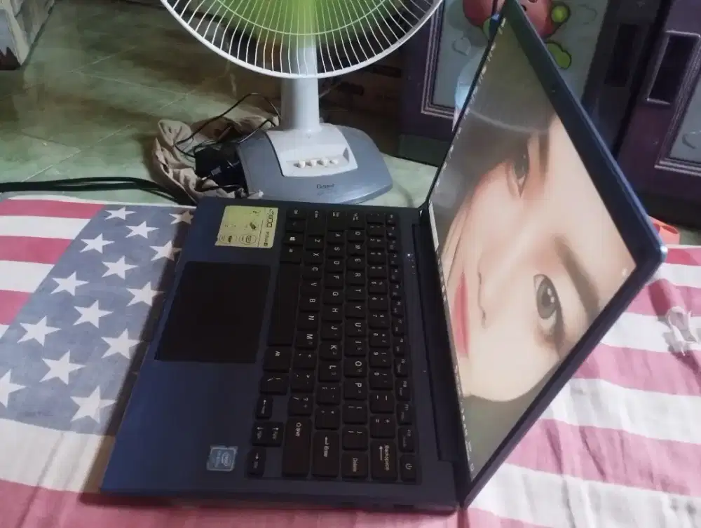 Laptop axioo mybook 14f