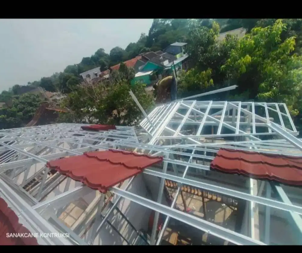 Rangka Atap Baja Ringan Terpasang