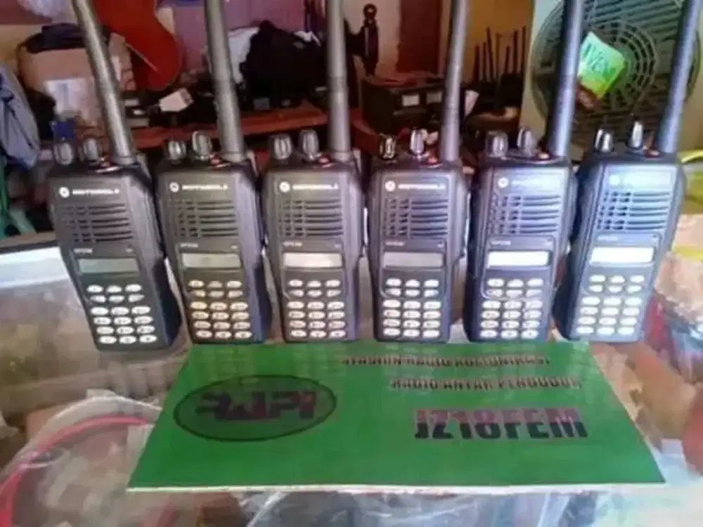 DIBELI RADIO HT RIG SSB DIBAYAR CASH TUNAI