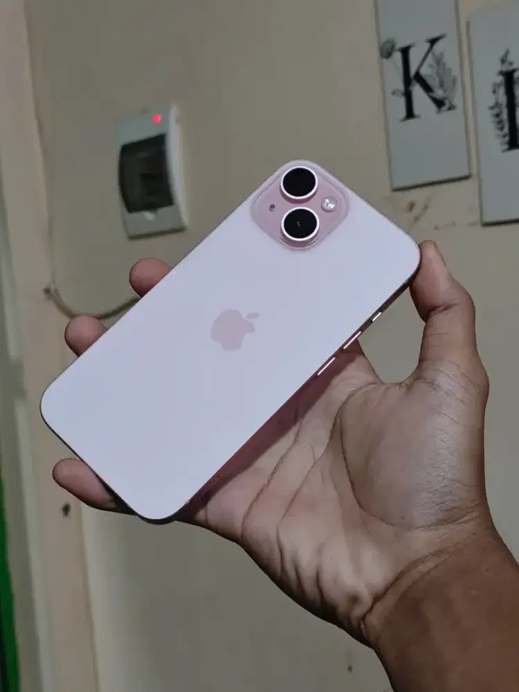 iPhone 15 128gb iBox