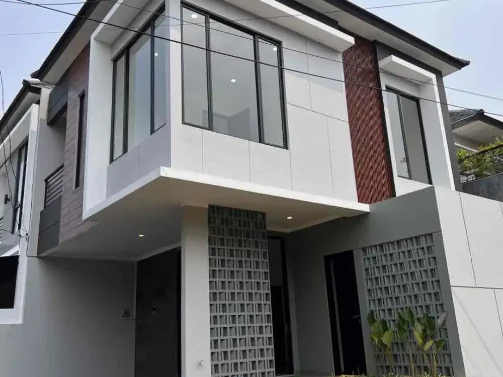 Rumah Cantik Bintaro Jaya Sektor 9 Kucica , Posisi Hoek Siap Huni Baru Renov Nego