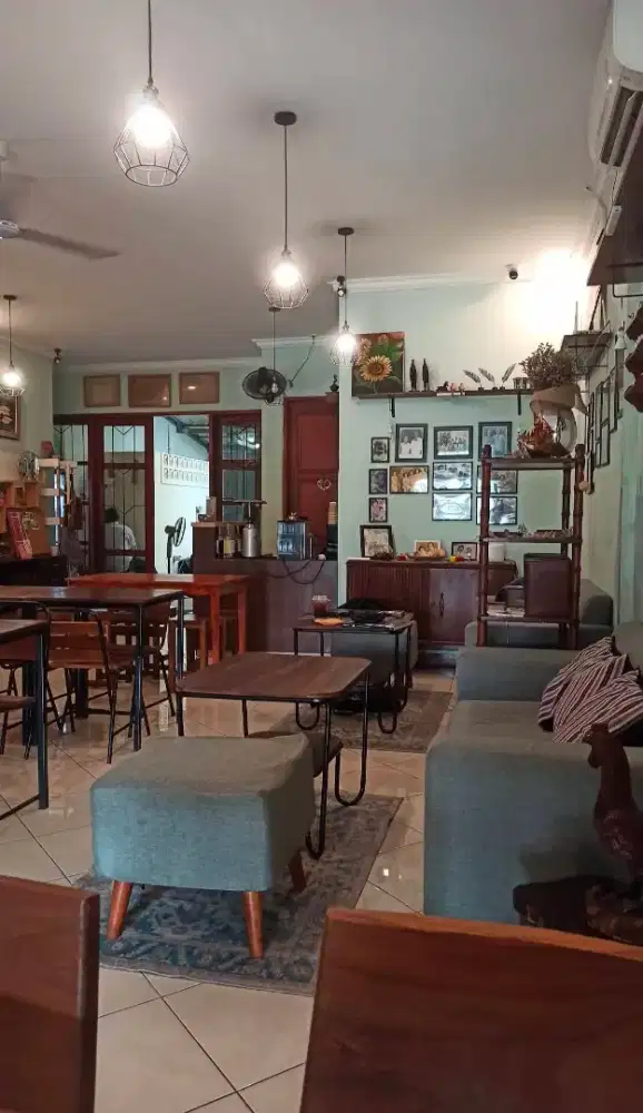 DIBUTUHKAN SECEPATNYA CREW COFFEE SHOP DI ANDARA.