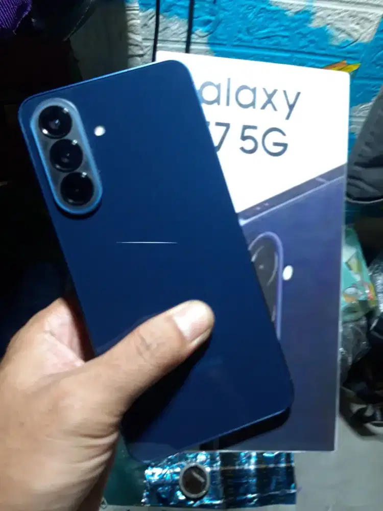 Samsung A57 ram 12/256gb sein