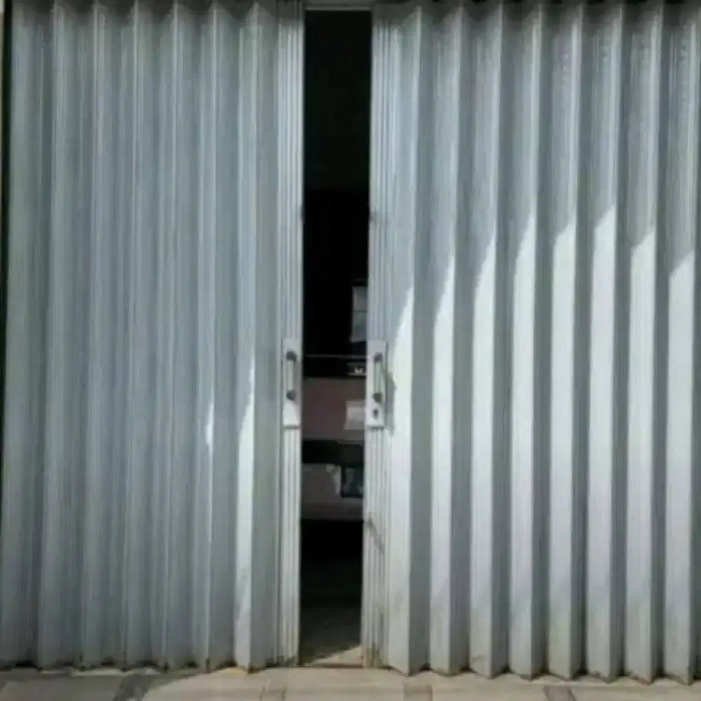Service Rolling door area Cilincing Jakarta Utara (9)