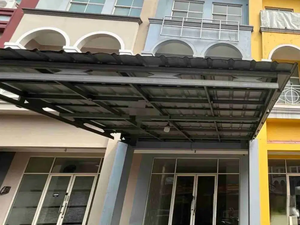 Disewakan Ruko 3 Lantai Siap Pakai Dekat Boulevard Di Grand Galaxy City. Kota Bekasi