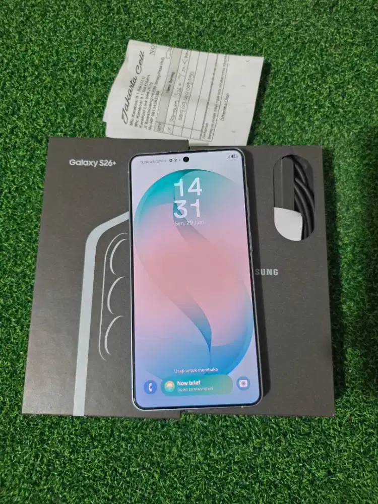 Samsung S26 Plus 12/512gb SEIN Umur 1 Minggu Like New
