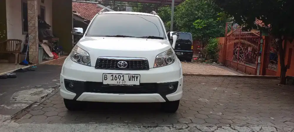 RUSH S TRD SPORTIVO AT