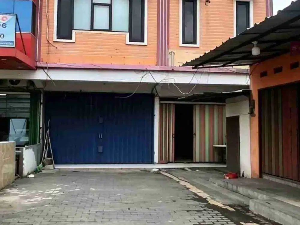 Disewakan 3 Unit Ruko Jadi Satu Dengan Lokasi Yang Sangat Strategis di Tambun Selatan