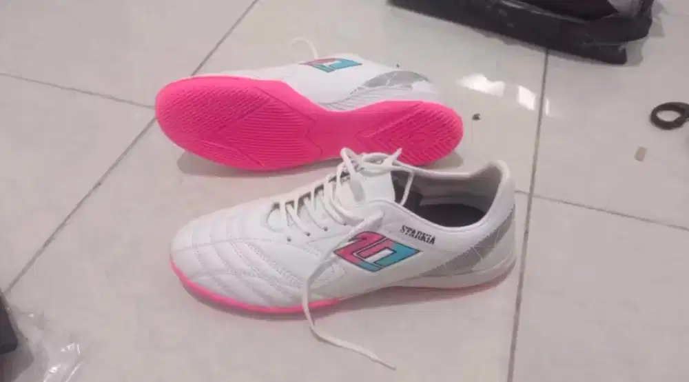 Fromzero - Sepatu Futsal Original Fromzero Starkia Revolted