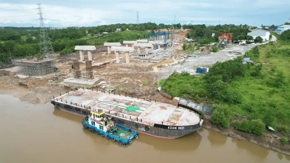 Di jual ponton 180 ft