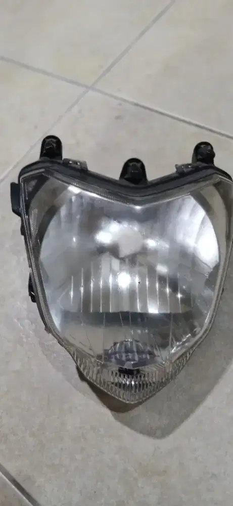 Lampu Depan Utama Yamaha Byson original
