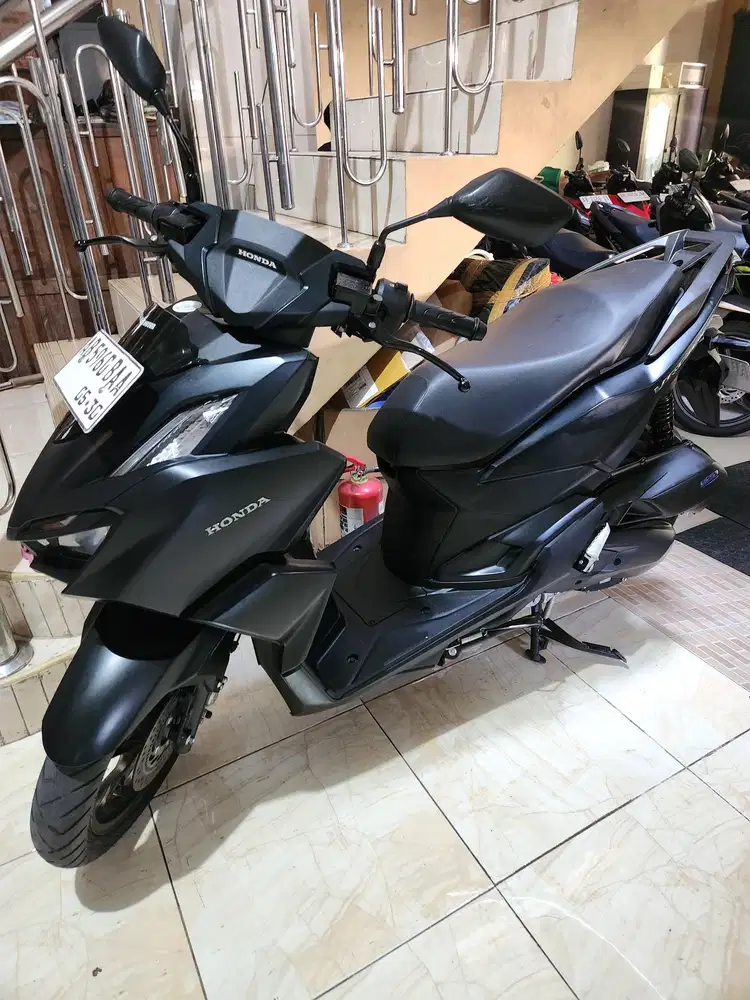 Vario 160 abs hitam doff 2025 keyless remote 2 gbm