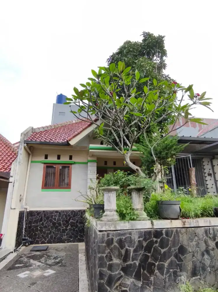 RUMAH 2 MUKA DI CIMAHI JAWA BARAT