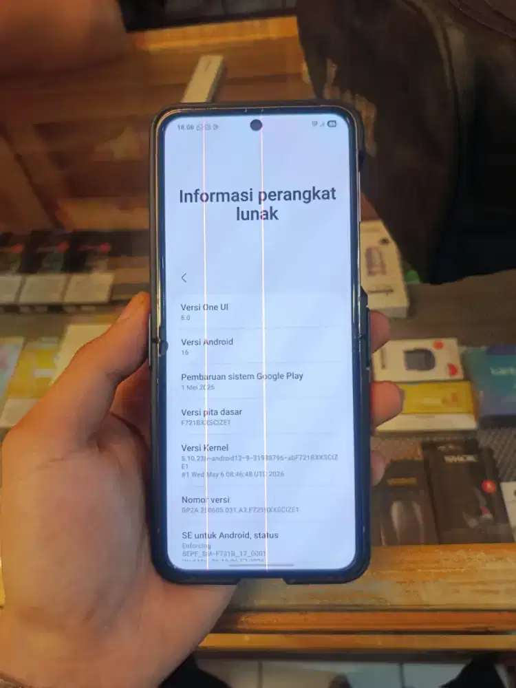 Samsung Z flip 4 5G,