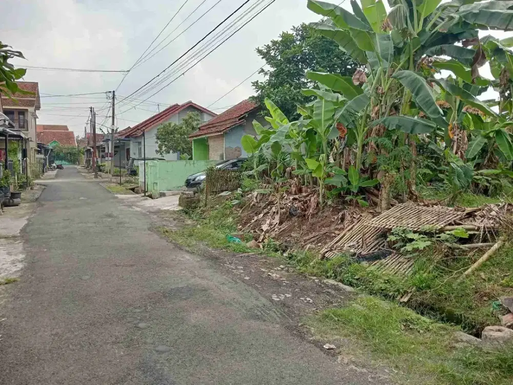Tanah kosong Kober dekat stasiun Purwokerto