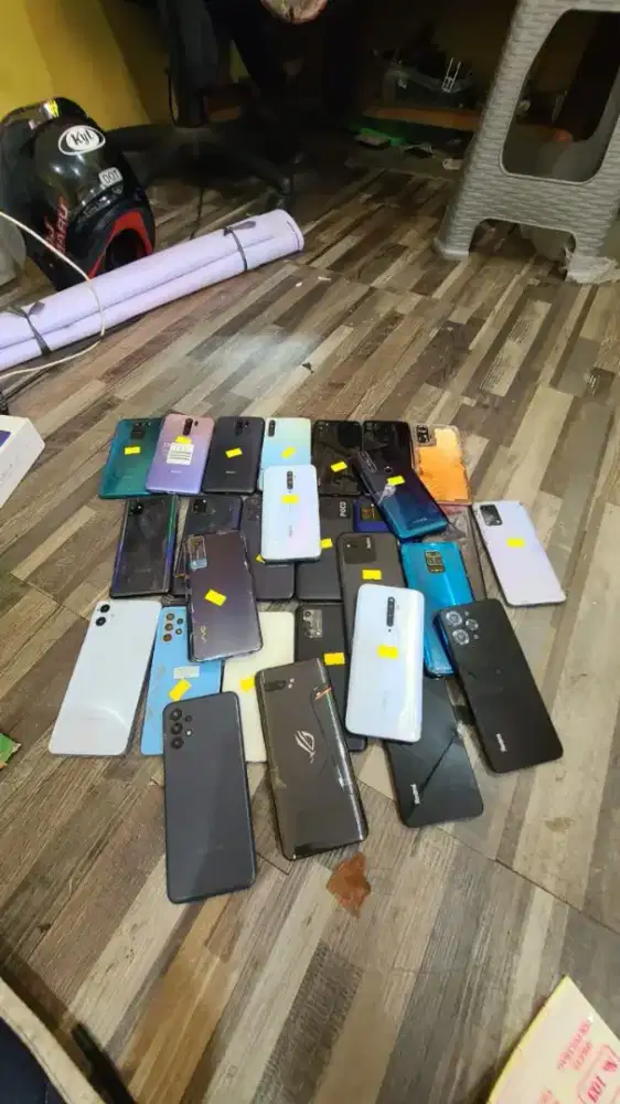 beli hp bekas/rusak