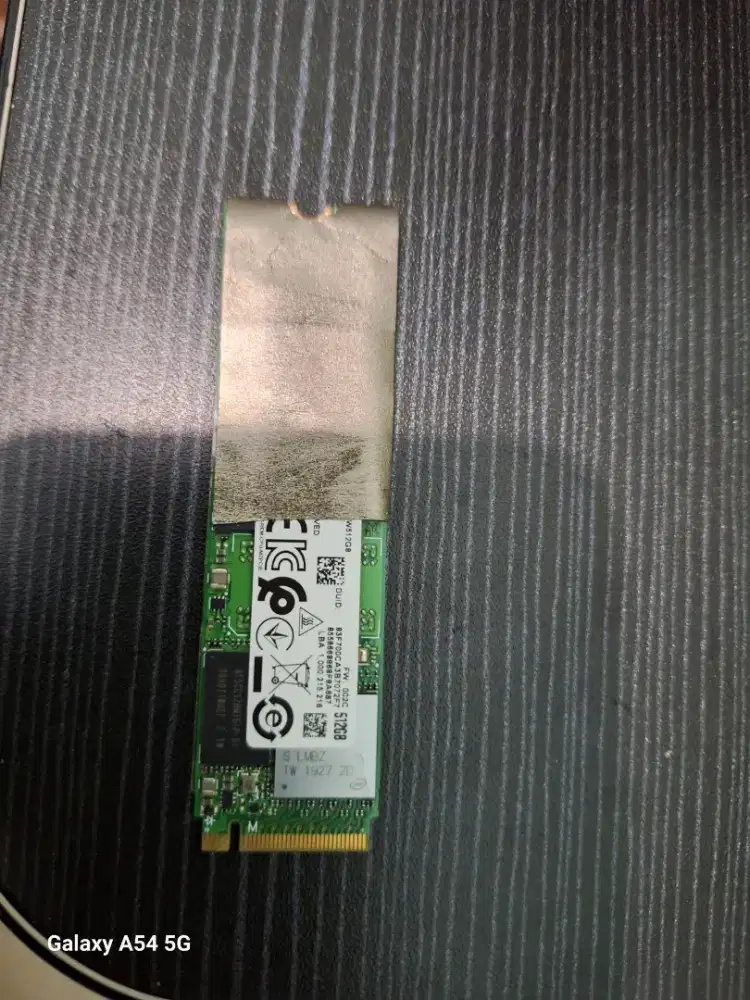 Bismillah dijual ssd m.2nvme 512gb sudah ada windows11