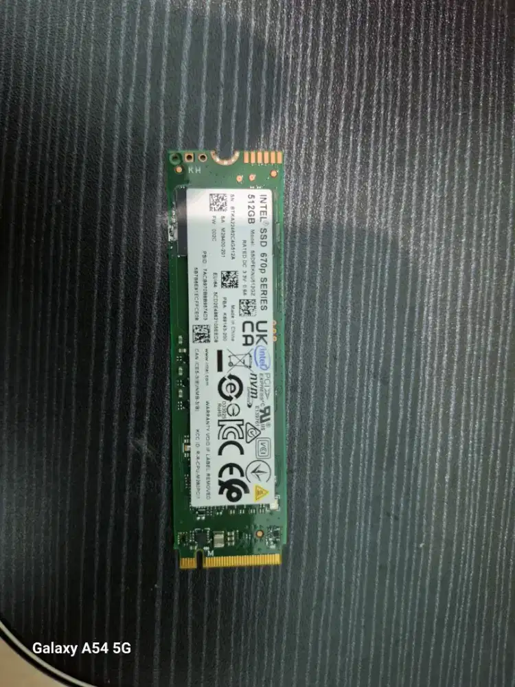 Bismillah dijual ssd m.2nvme 512gb sudah ada windows11