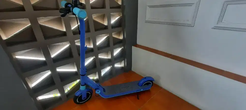 Dijual preloved skuter listrik anak merk Ninebot