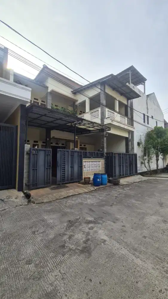 Rumah di jual lokasi masuk mobil di ciganitri cipagalo bandung