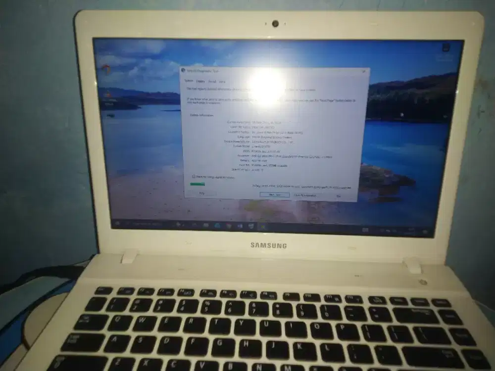 Laptop Samsung 275E Ram 4 HDD 500