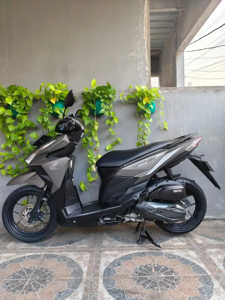 Honda Vario Led Old THN 2016 Mulus Lengkap