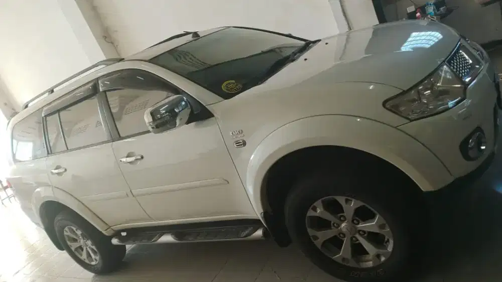 Pajero dakkar 2012 solar