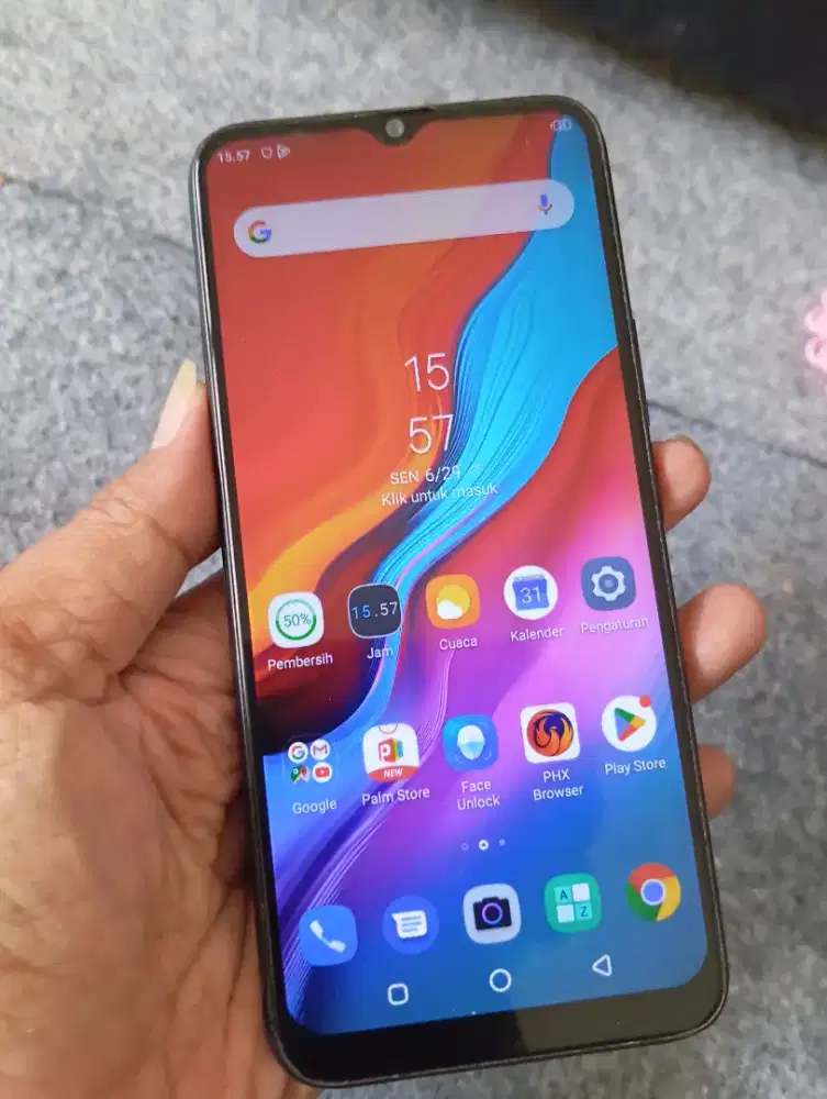 Infinix hot 8.. 3/32.. hrg jelass murrahe lurr