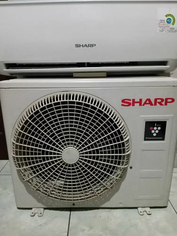 Dijual AC 1/2 pk