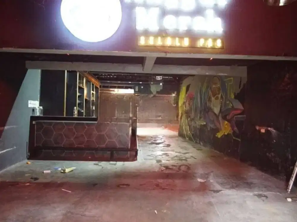 Disewakan Ruang Usaha Cocok untuk Cafe Music Siap Pakai Lokasi di Dago Bandung